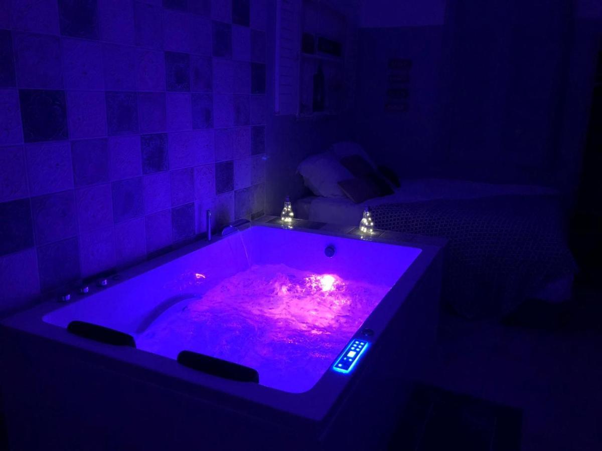 Corné Les Pieds Dans L'Eau Sweet Home מראה חיצוני תמונה